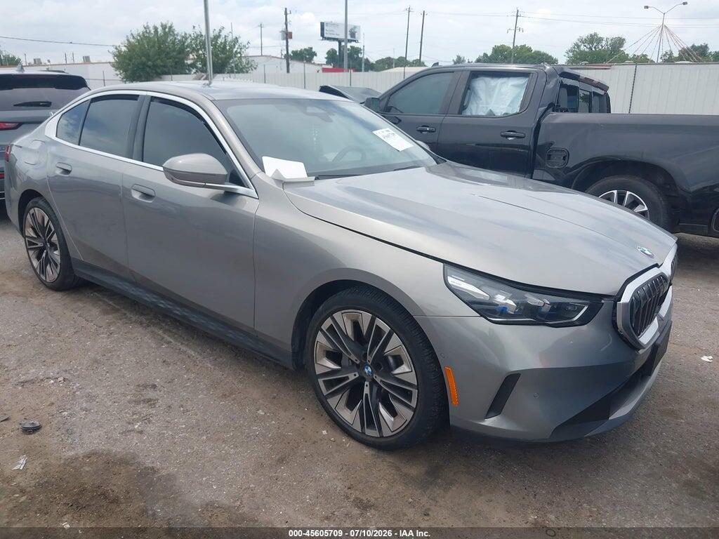 WBA53FJ06RCP87561 2024 BMW 530I photo no. 1