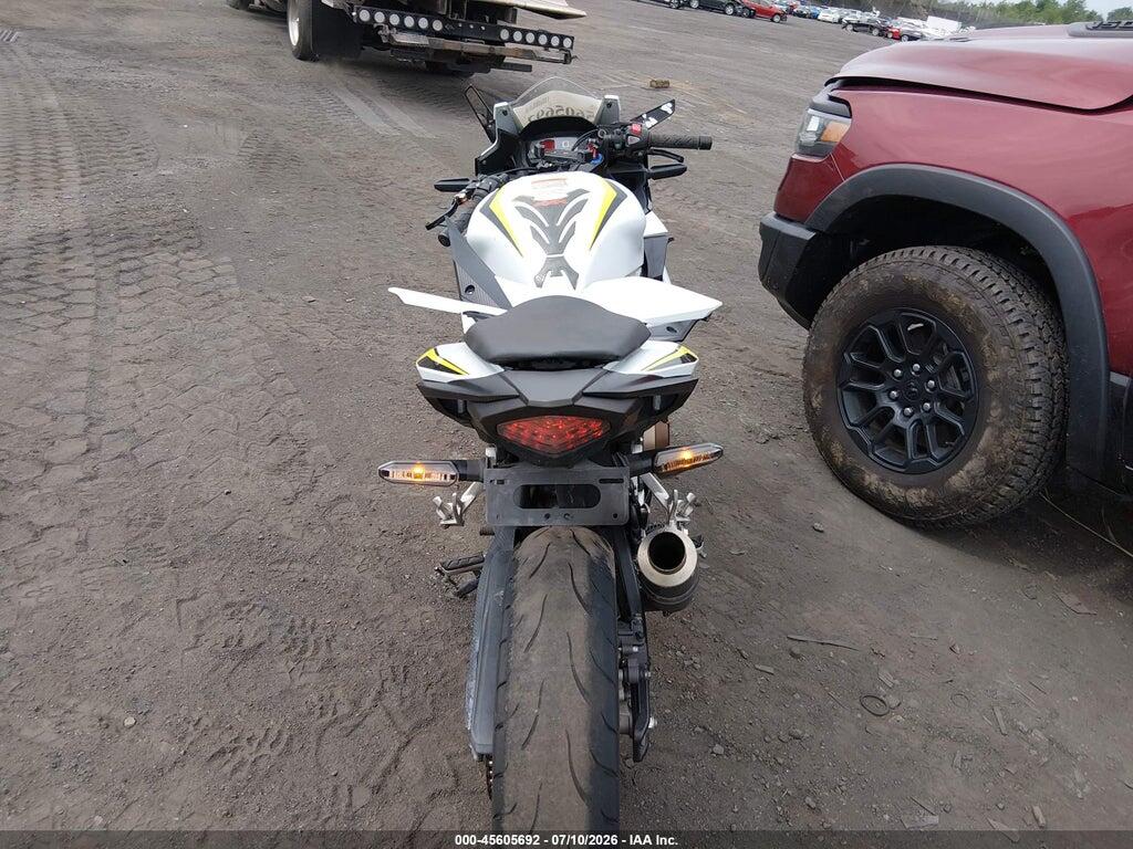 MLHPC6251M5200103 2021 HONDA CBR500 photo no. 6