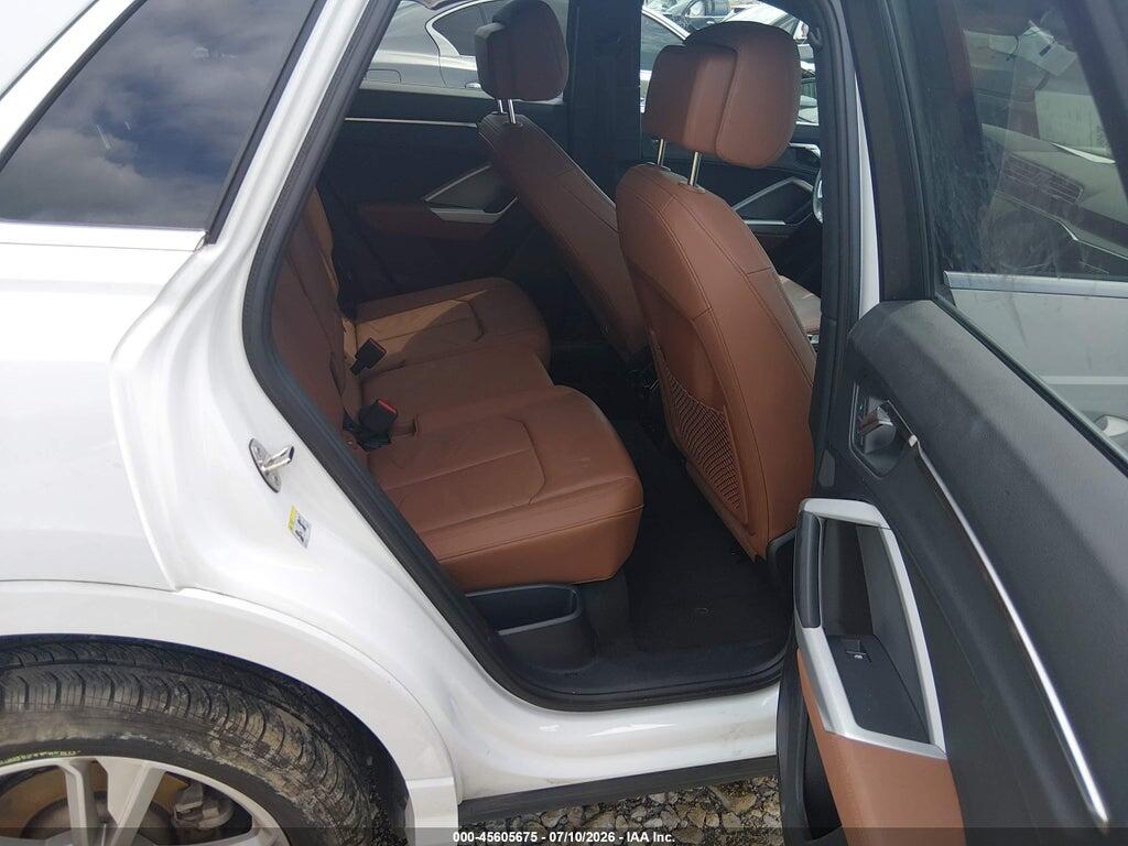 WA1DECF30R1031207 2024 AUDI Q3 photo no. 8