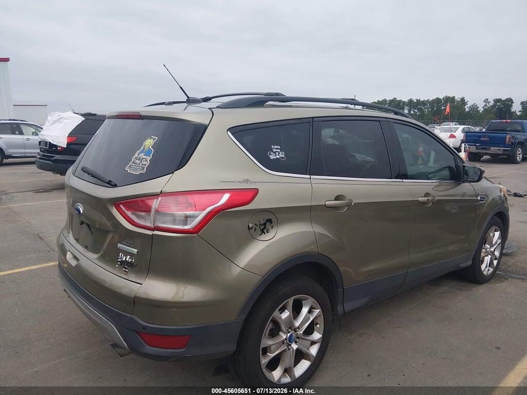 1FMCU0H97DUC19665 2013 FORD ESCAPE photo no. 4