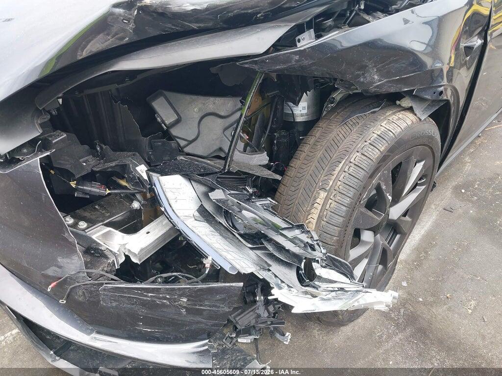 7SAXCDE52SF470927 2025 TESLA MODEL X photo no. 6
