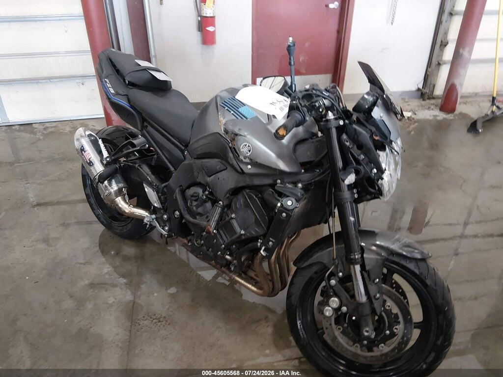 2013 YAMAHA FZ8 JYARN27E3DA004240