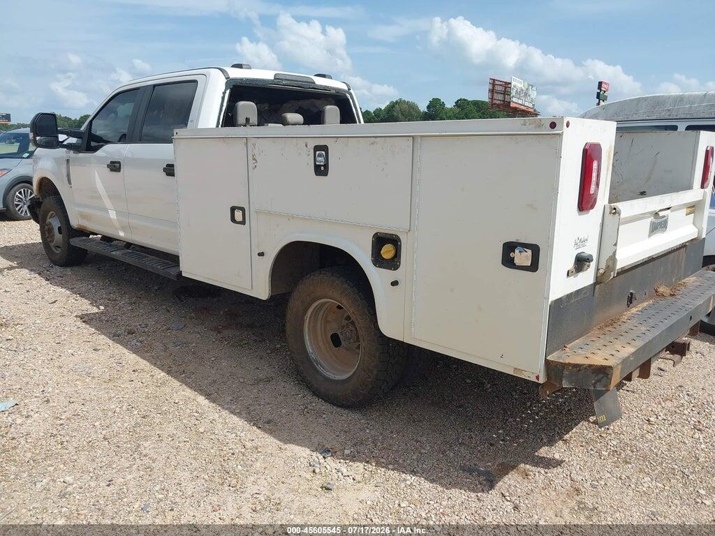 1FD8W3H69LED42593 2020 FORD F-350 CHASSIS photo no. 3