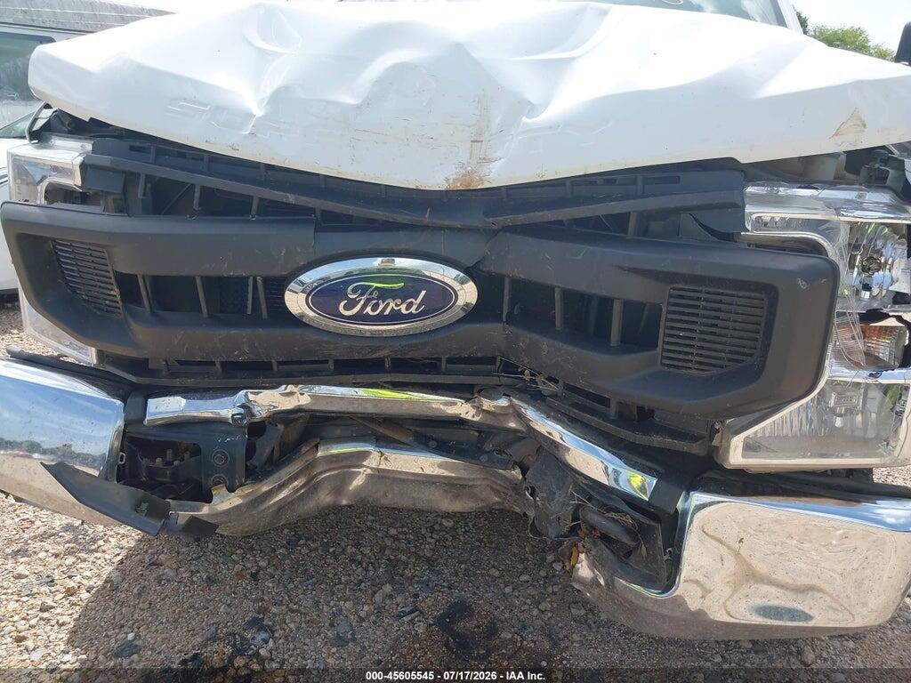1FD8W3H69LED42593 2020 FORD F-350 CHASSIS photo no. 6