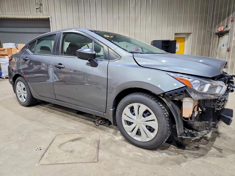 2023 NISSAN VERSA S — Фото 4 из 13