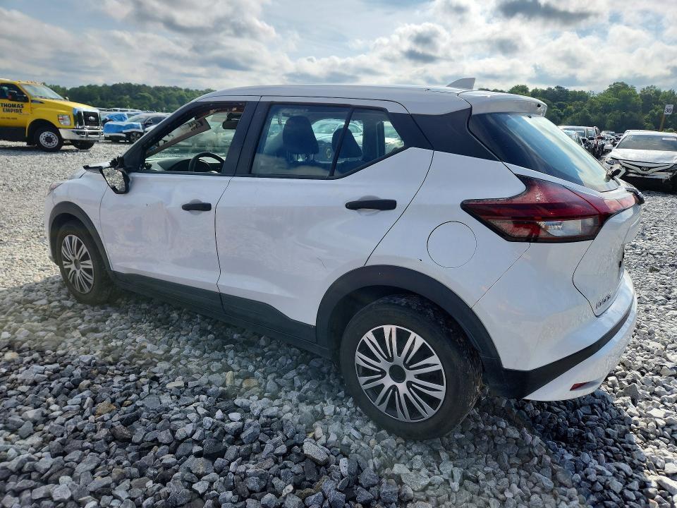 2023 NISSAN KICKS S — Фото 2 из 13