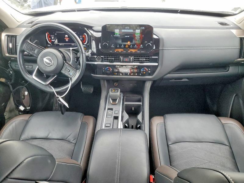 2023 NISSAN PATHFINDER PLATINUM — Фото 8 из 13
