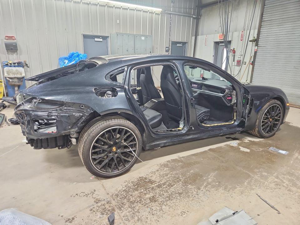 WP0AJ2A74PL103200 2023 PORSCHE PANAMERA photo no. 3