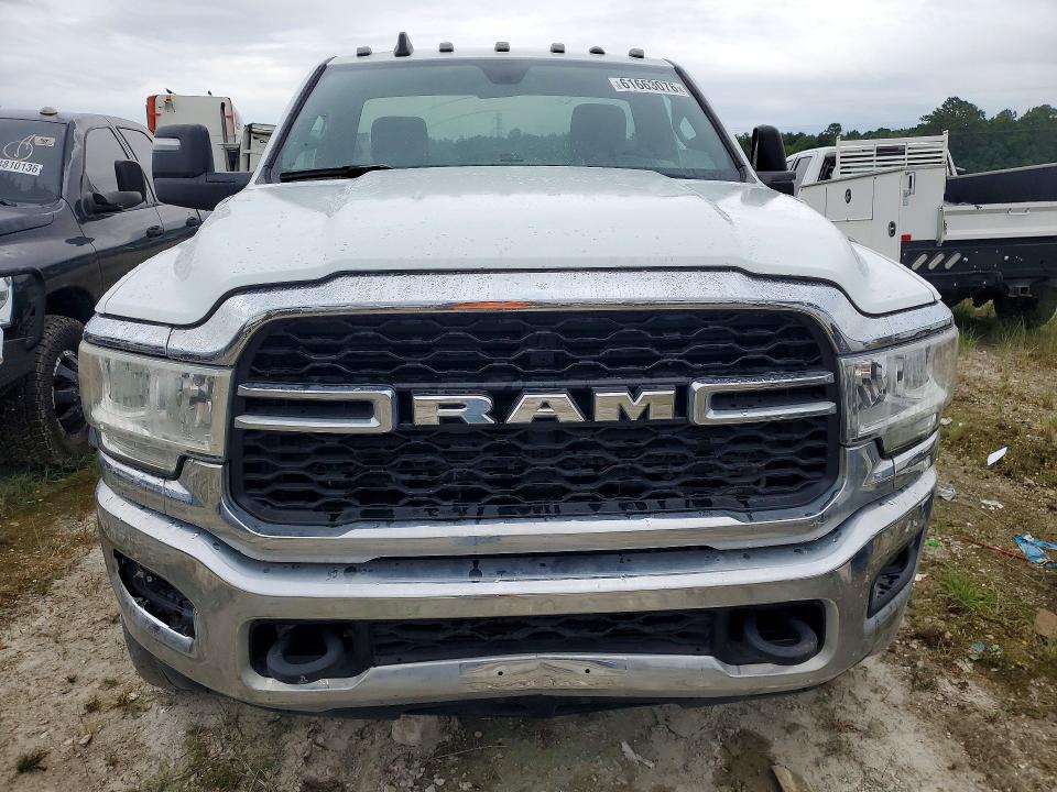 2023 RAM 4500 — Фото 5 из 13
