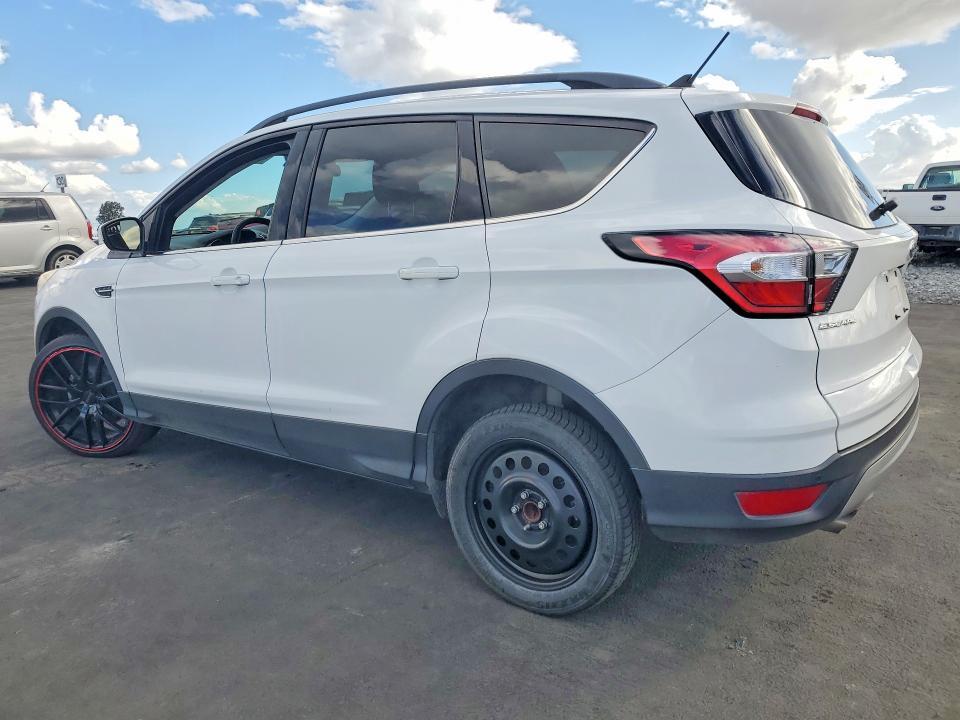 2018 FORD ESCAPE SEL — Фото 2 из 13