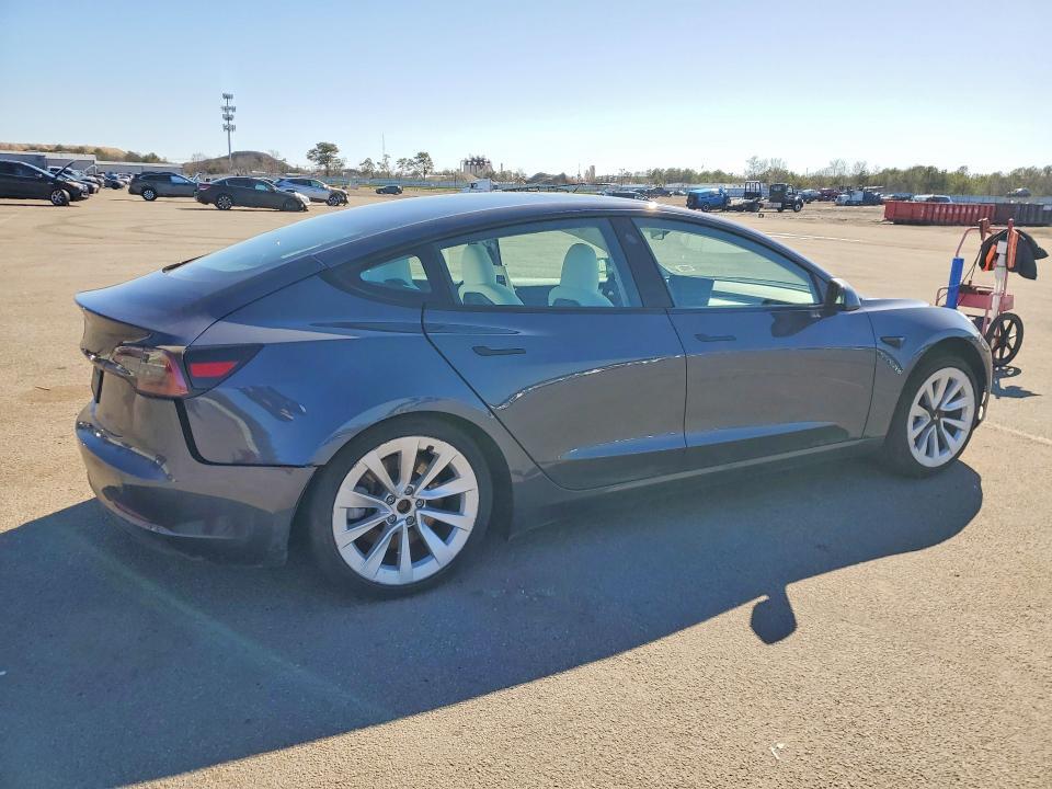 5YJ3E1EAXPF641027 2023 TESLA MODEL 3 photo no. 3