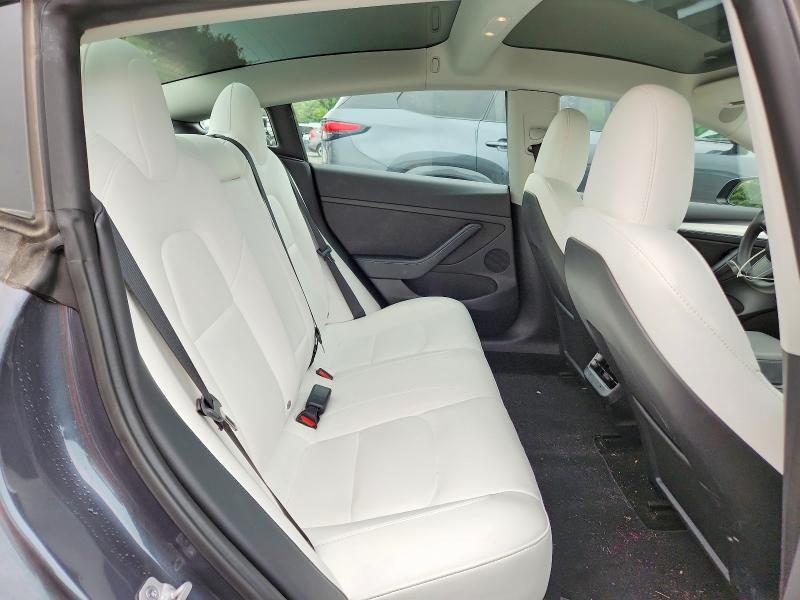 2023 TESLA MODEL 3 — Фото 10 из 12