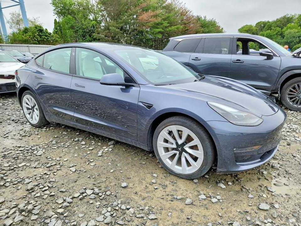 2023 TESLA MODEL 3 — Фото 4 из 12