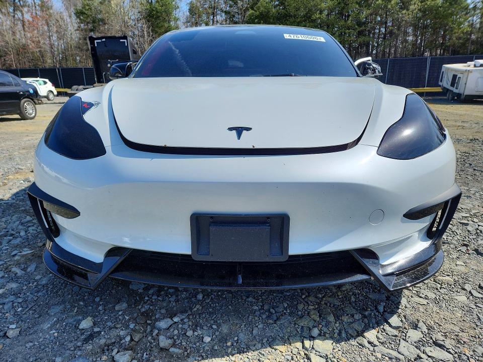 2023 TESLA MODEL 3 — Фото 5 из 12