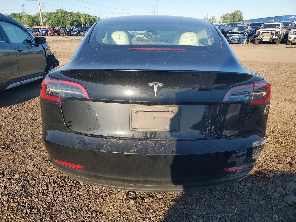 2023 TESLA MODEL 3 — Фото 6 из 12