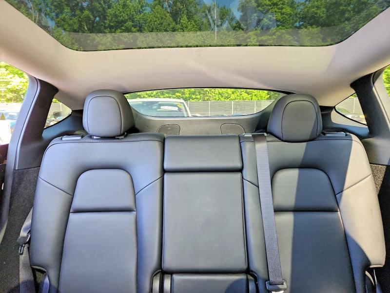 2023 TESLA MODEL Y — Фото 10 из 13