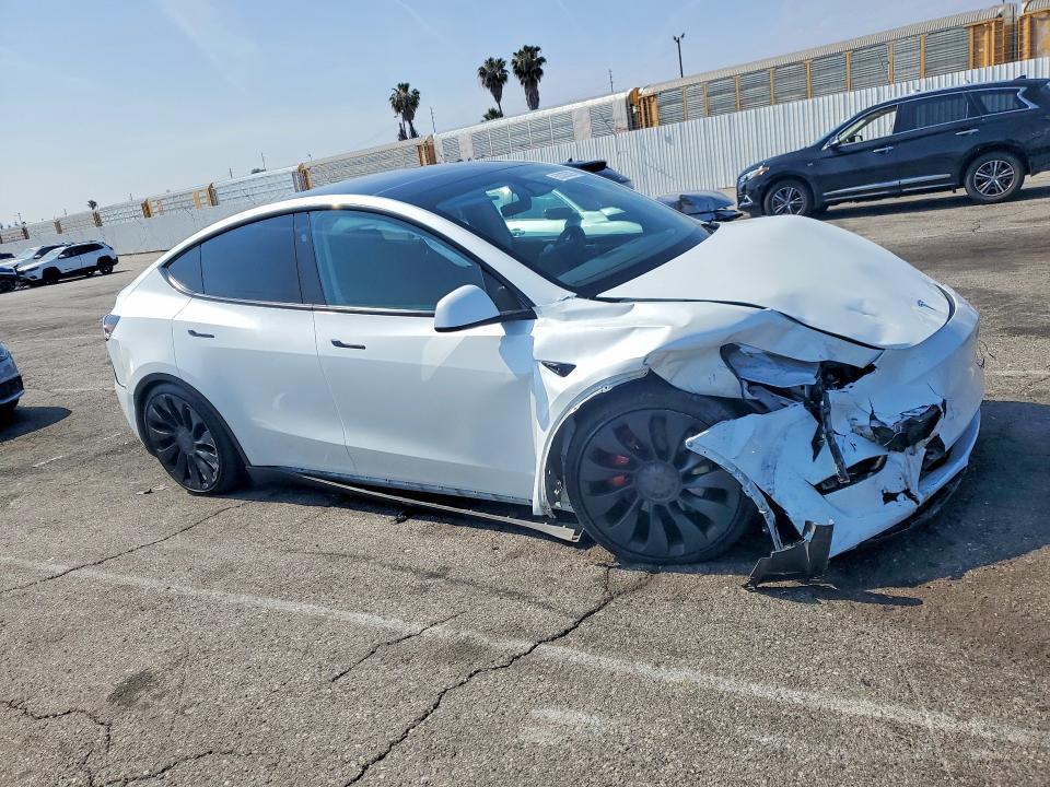 7SAYGDEF8PF924297 2023 TESLA MODEL Y photo no. 4