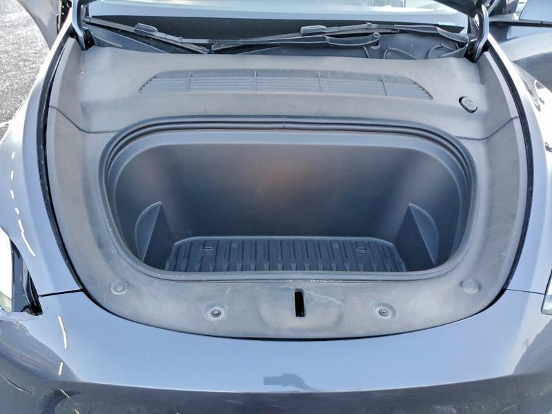 2023 TESLA MODEL Y — Фото 12 из 13