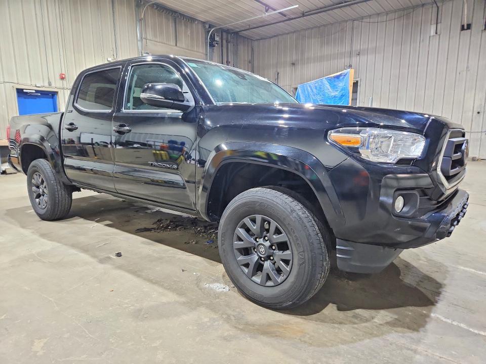 2023 TOYOTA TACOMA SR5 V6 — Фото 4 из 13