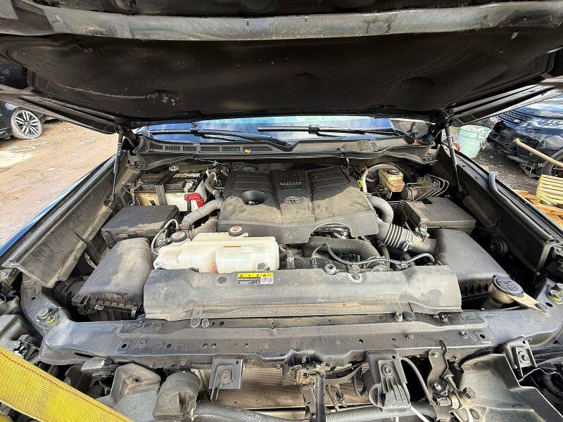 2023 TOYOTA TUNDRA CREWMAX LIMITED — Фото 7 из 10