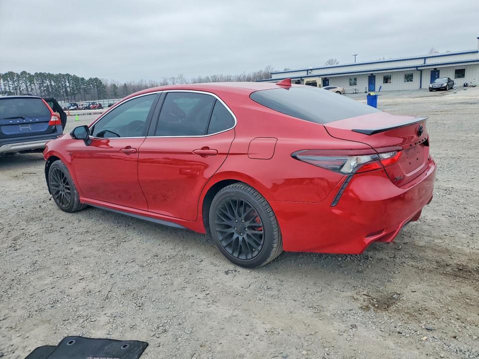 2023 TOYOTA CAMRY SE — Фото 2 из 13