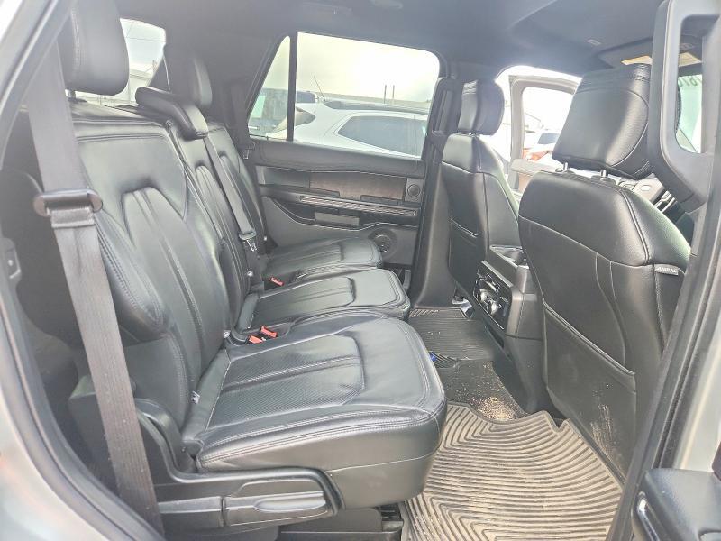 1FMJU2AT8JEA19179 2018 FORD EXPEDITION photo no. 11