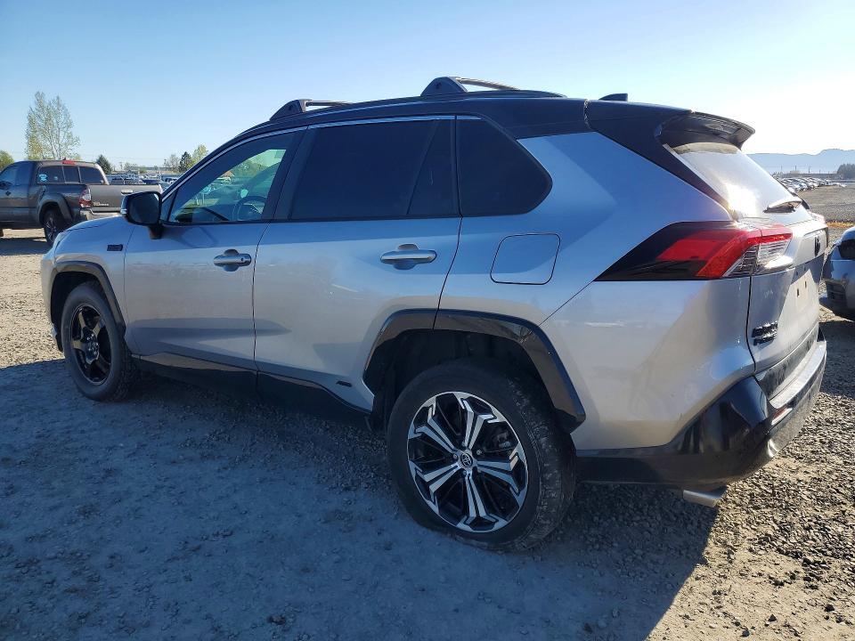 2023 TOYOTA RAV4 PRIME XSE — Фото 2 из 13
