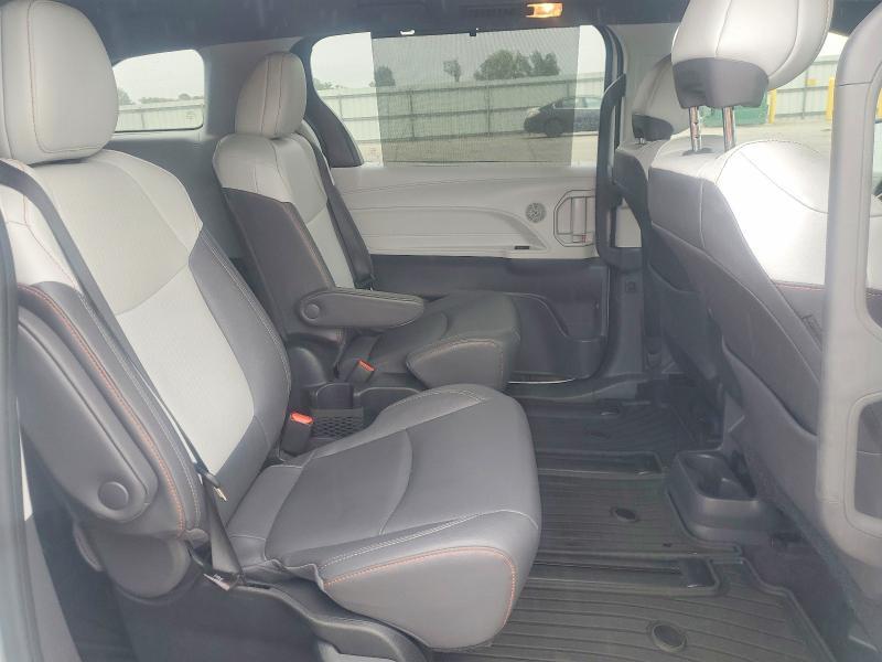2023 TOYOTA SIENNA XSE 7-PASSENGER — Фото 11 из 13