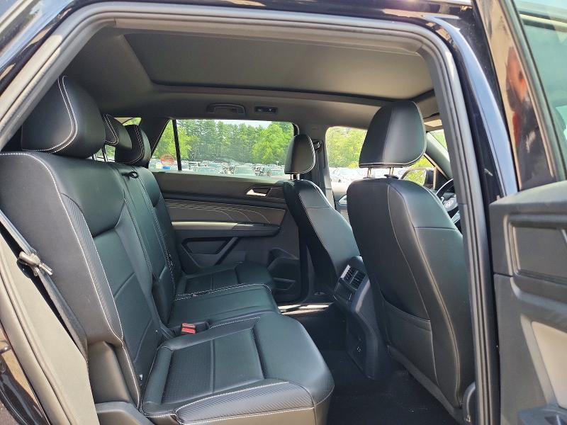 2023 VOLKSWAGEN ATLAS CROSS SPORT SEL R-LINE — Фото 11 из 13