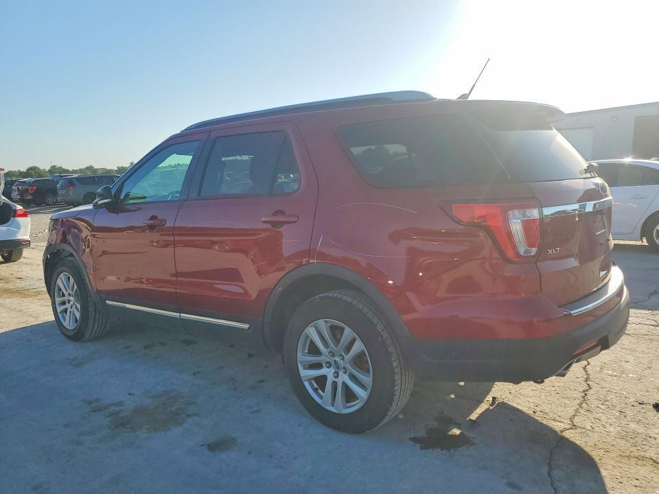 2018 FORD EXPLORER XLT — Фото 2 из 12