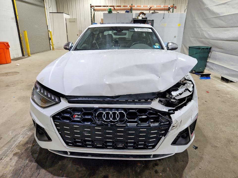 2022 AUDI S4 PREMIUM PLUS — Фото 5 из 12
