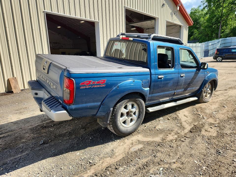 2003 NISSAN FRONTIER XE-V6 — Фото 3 из 12