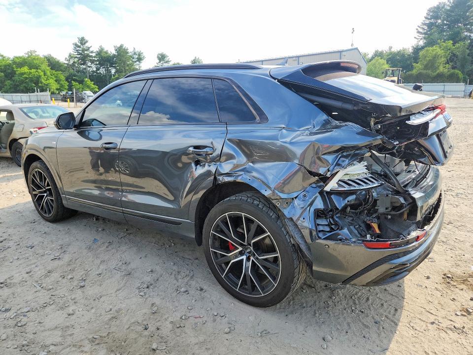 WA1FVAF15KD036712 2019 AUDI Q8 photo no. 2
