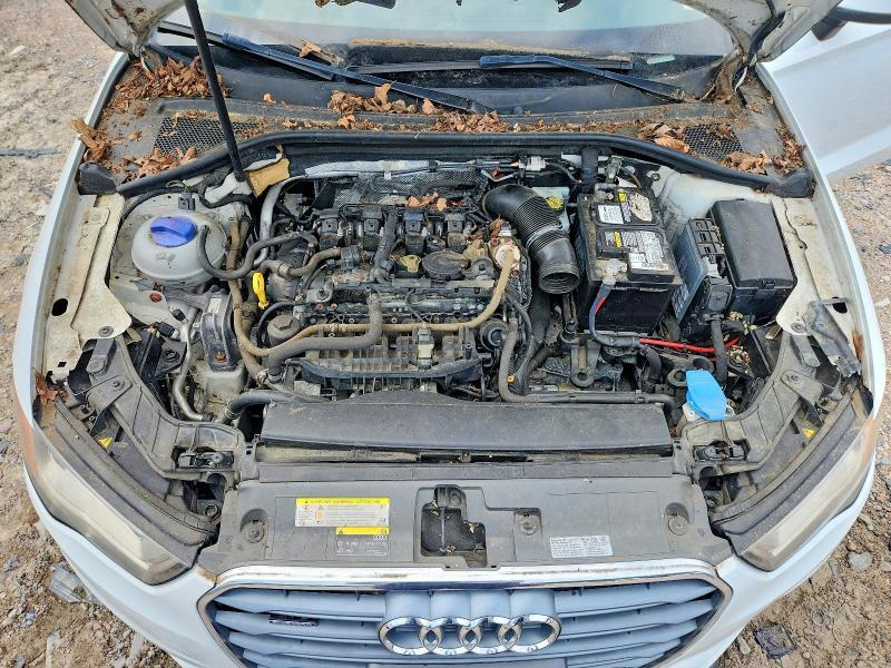 2015 AUDI A3 PREMIUM — Фото 11 из 12