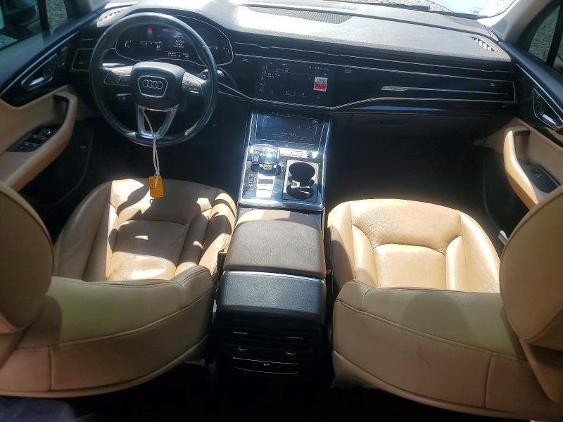 2021 AUDI Q7 PREMIUM PLUS — Фото 8 из 13
