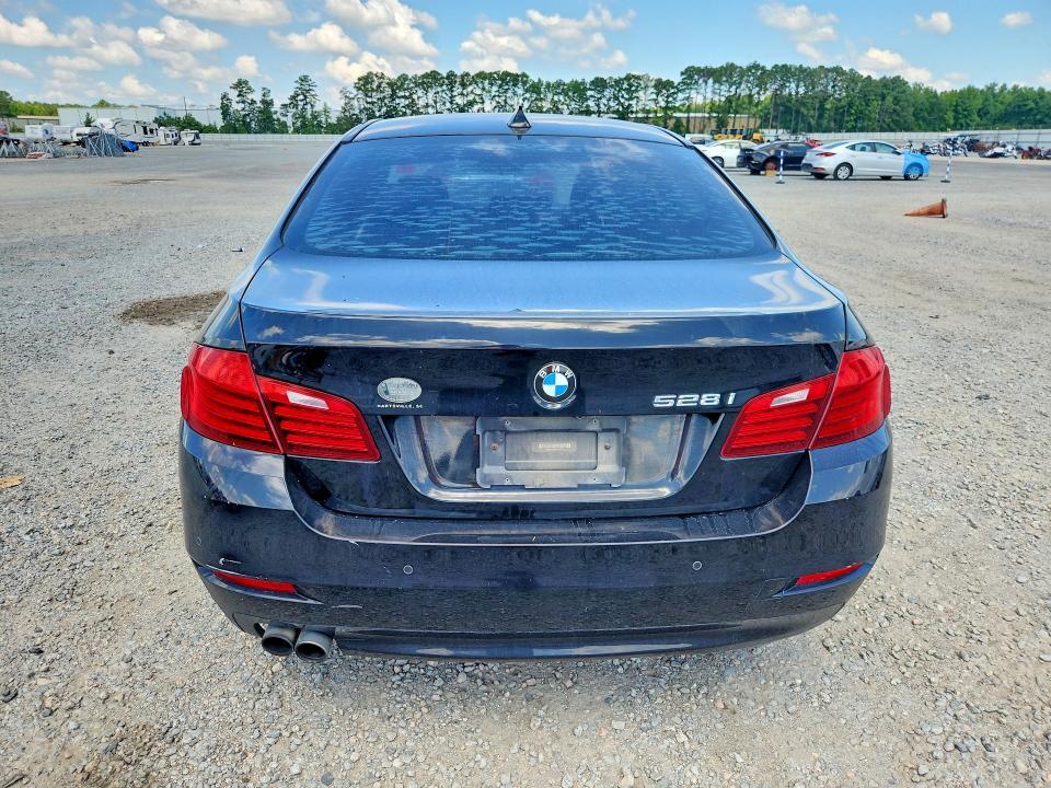 2015 BMW 528 I — Фото 6 из 12