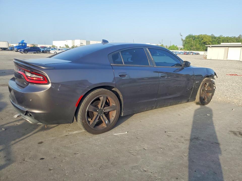 2018 DODGE CHARGER R/T — Фото 3 из 12
