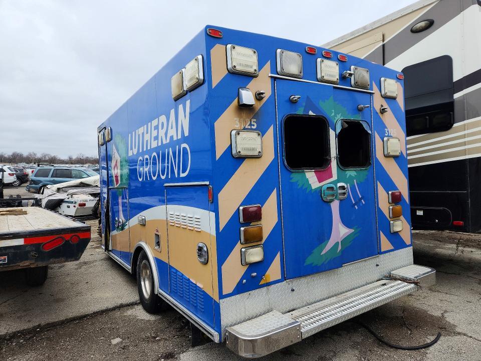 2014 FORD E450 AMBULANCE — Фото 2 из 12