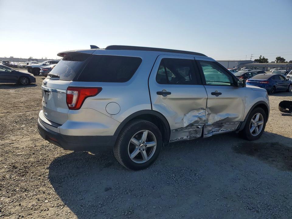 2018 FORD EXPLORER — Фото 3 из 13