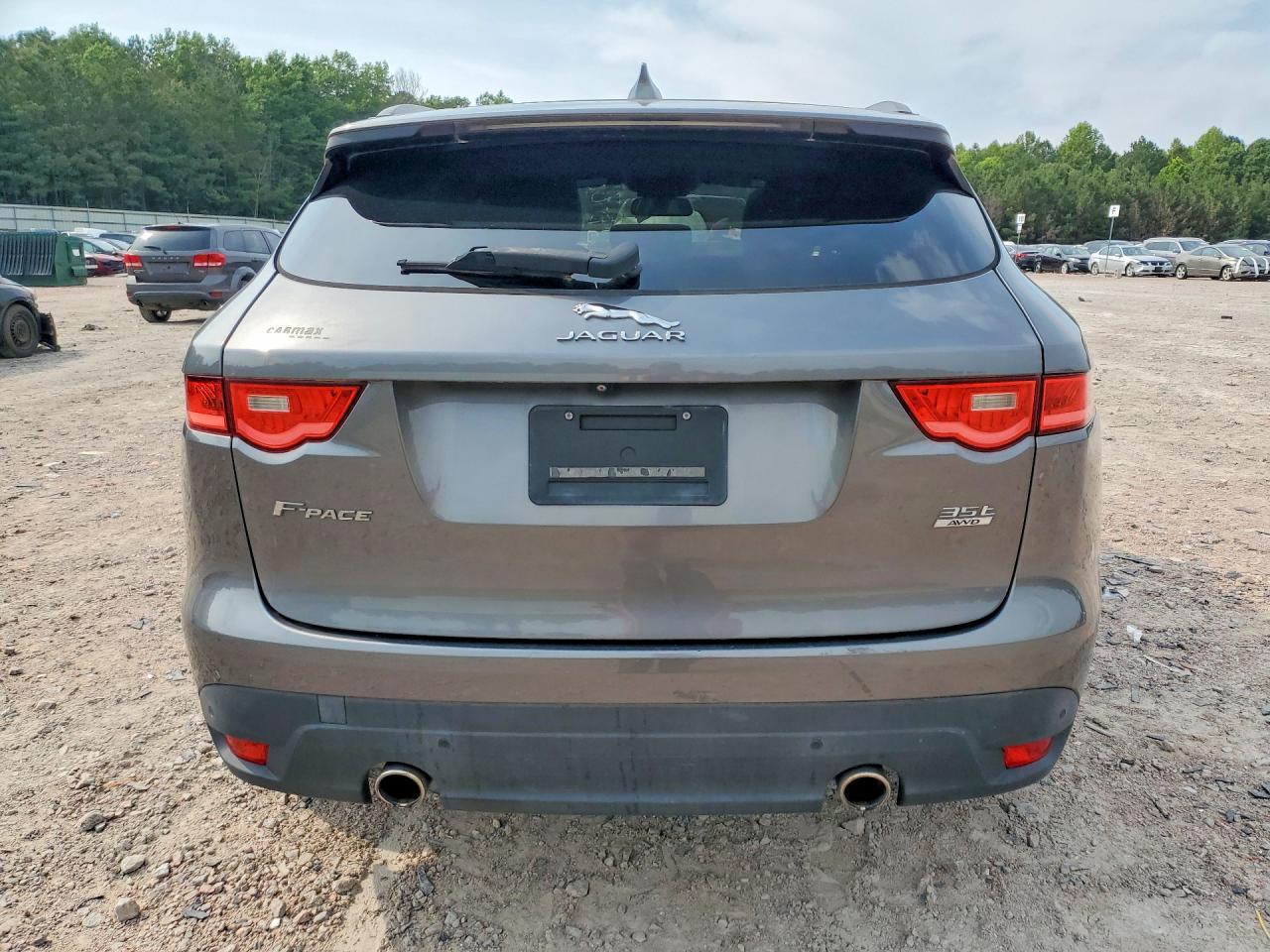 2017 JAGUAR F-PACE PRESTIGE — Фото 6 из 13
