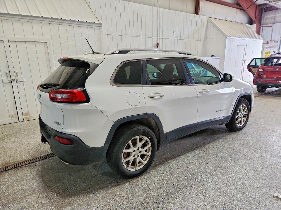 2018 JEEP CHEROKEE LATITUDE — Фото 3 из 13