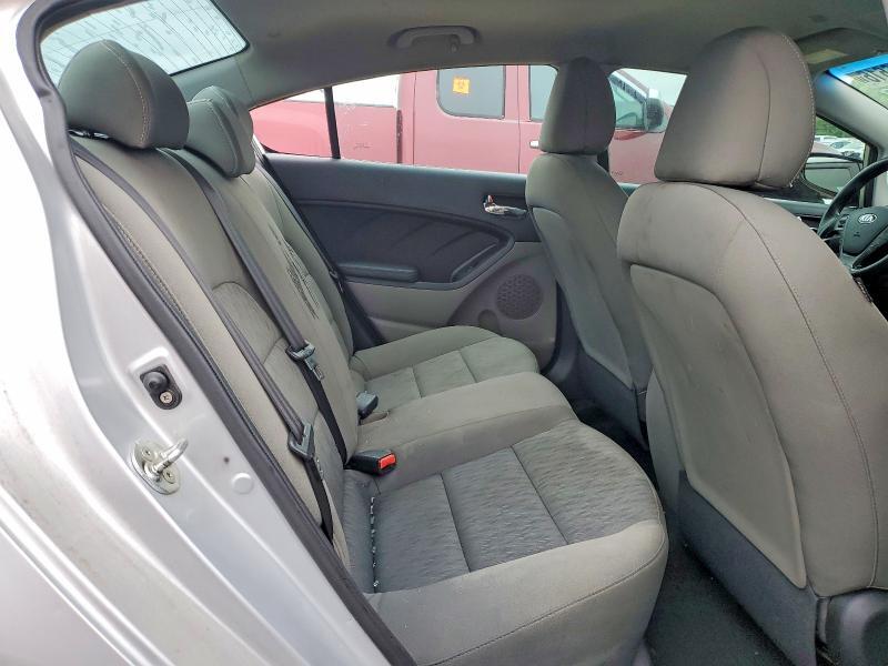 2015 KIA FORTE LX — Фото 10 из 12