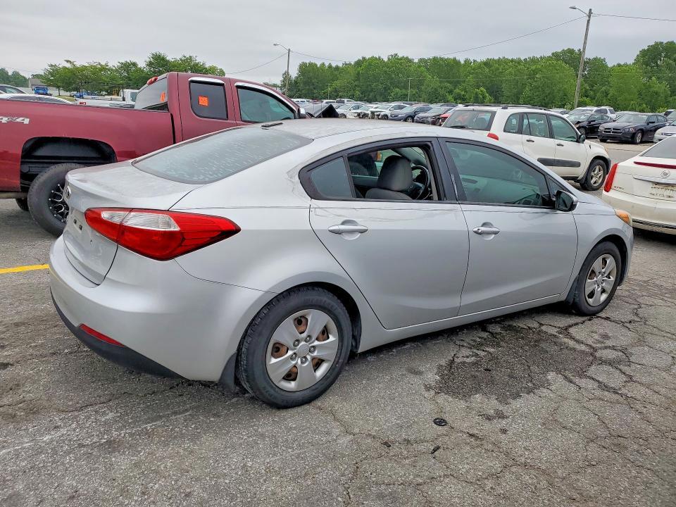 2015 KIA FORTE LX — Фото 3 из 12