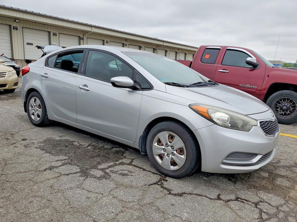 2015 KIA FORTE LX — Фото 4 из 12