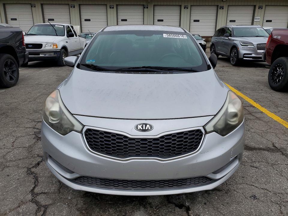 2015 KIA FORTE LX — Фото 5 из 12