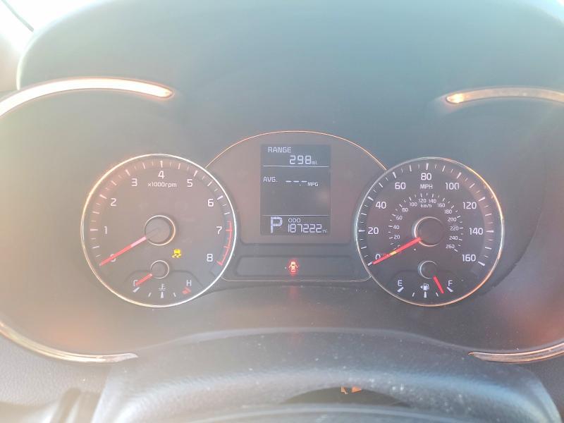 2015 KIA FORTE LX — Фото 9 из 12