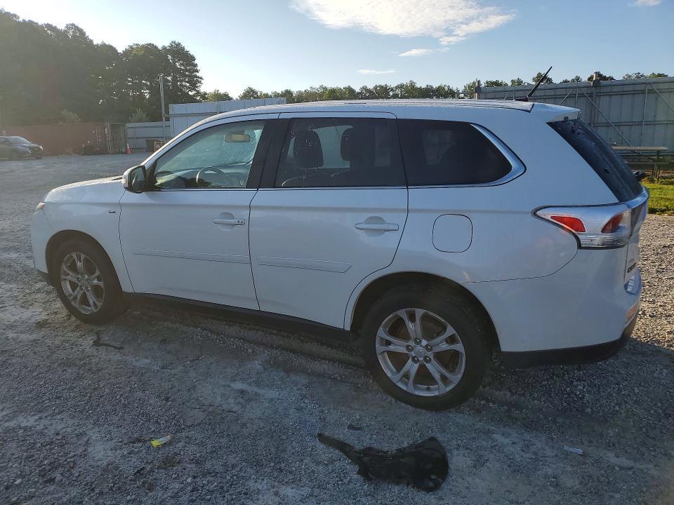 2014 MITSUBISHI OUTLANDER GT — Фото 2 из 13