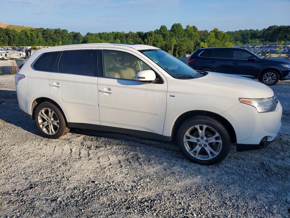 2014 MITSUBISHI OUTLANDER GT — Фото 4 из 13