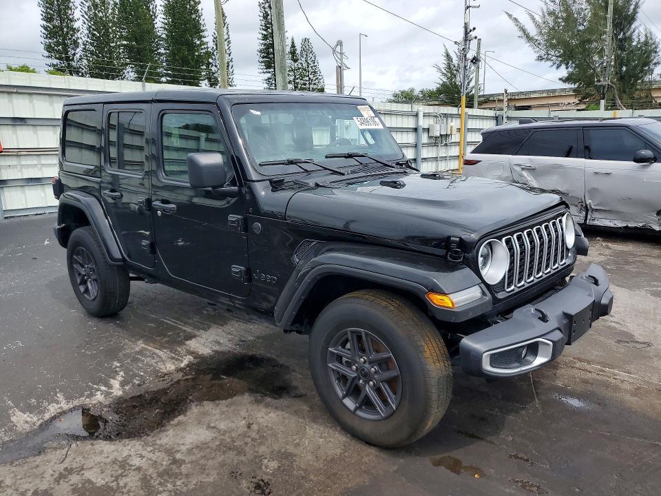 2025 JEEP WRANGLER SAHARA — Фото 4 из 12