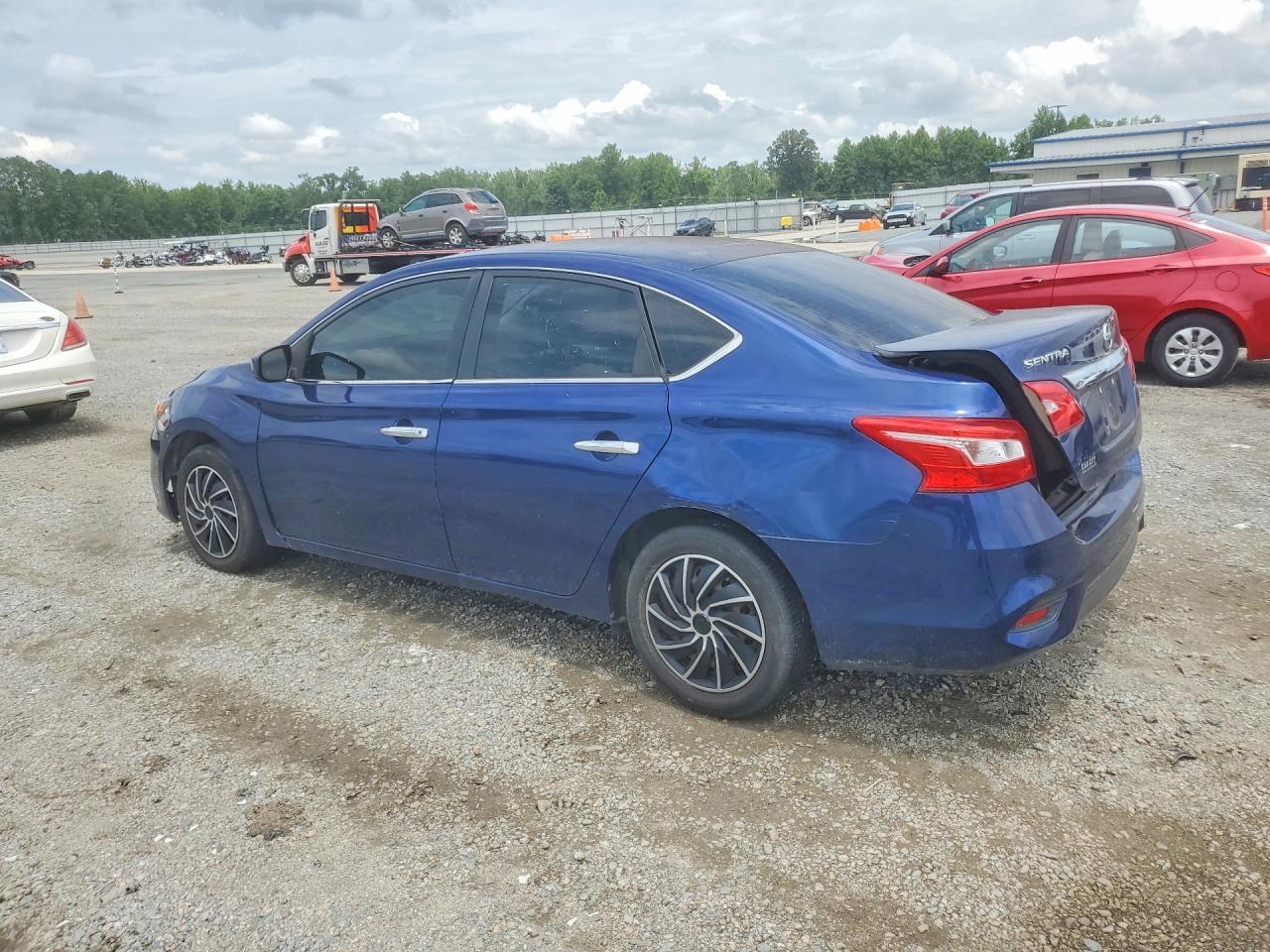 2019 NISSAN SENTRA S — Фото 2 из 12